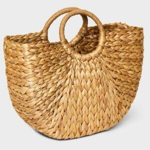 Large Handheld Straw Tote Handbag, A New Day. Beige NWT